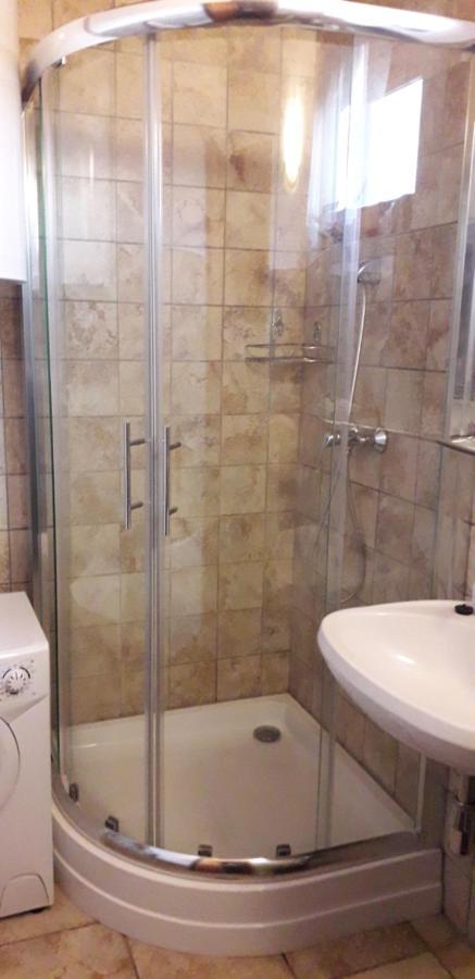Matyasmadar Vendeghaz Hotel Tard Ngoại thất bức ảnh