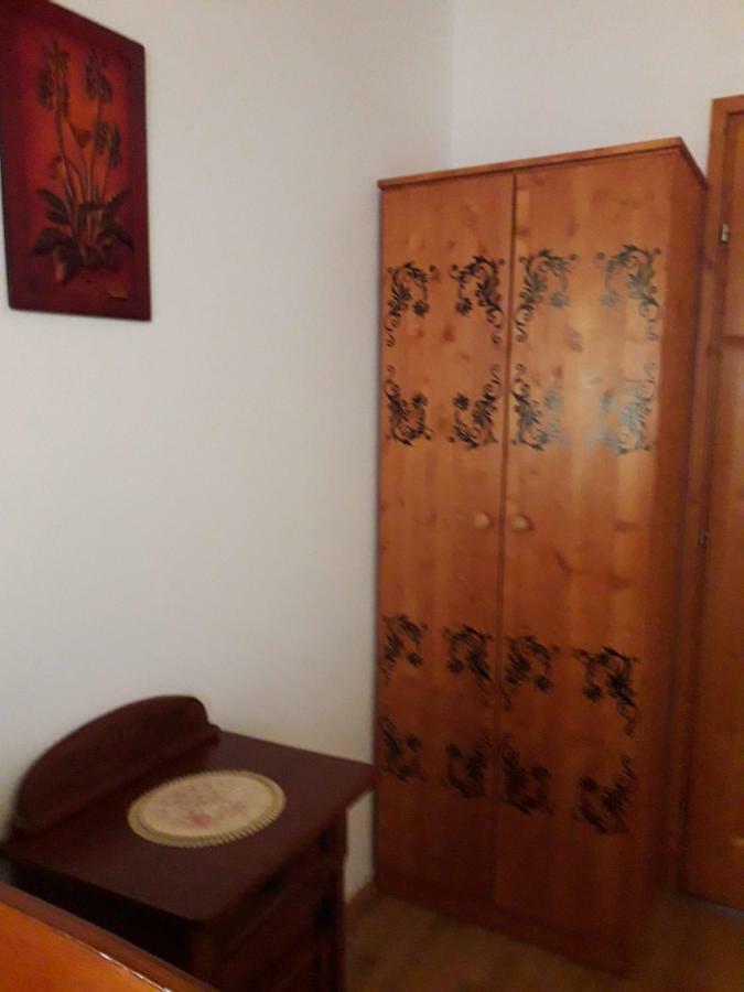 Matyasmadar Vendeghaz Hotel Tard Ngoại thất bức ảnh