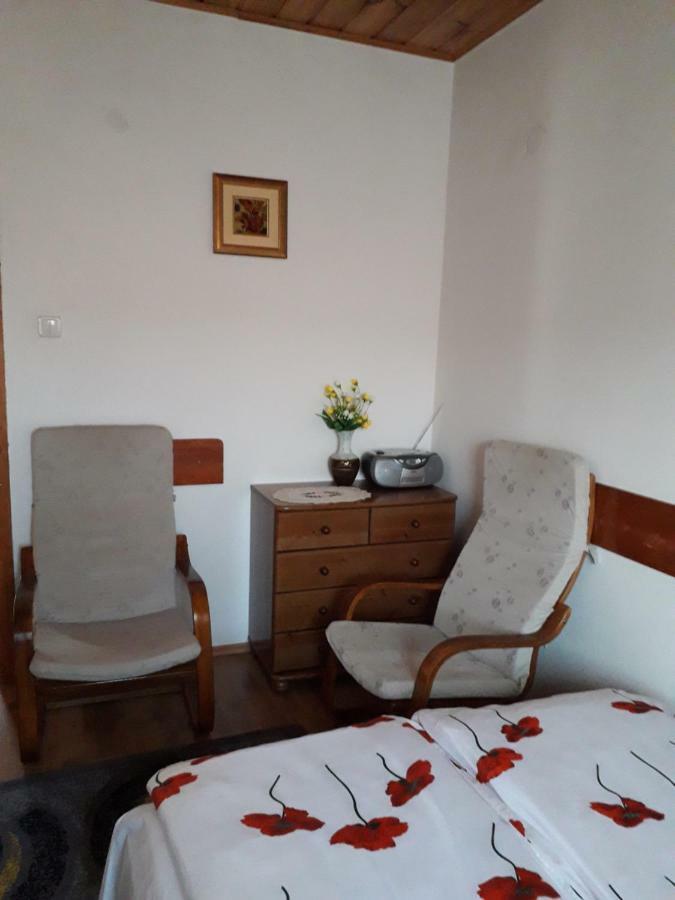 Matyasmadar Vendeghaz Hotel Tard Ngoại thất bức ảnh